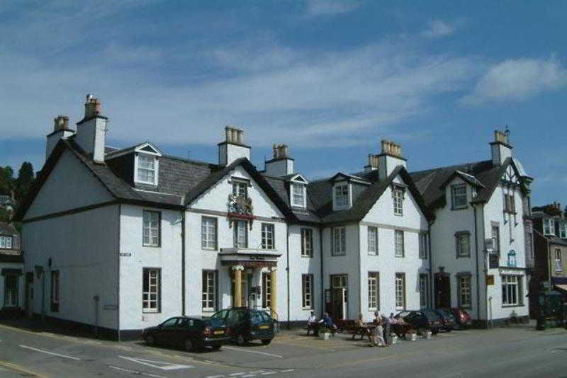Burnett Arms Hotel Банхорі Екстер'єр фото
